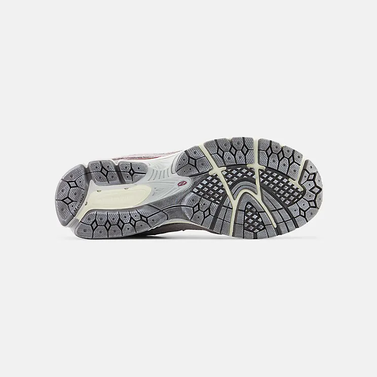 new-balance-2002r M2002RDY