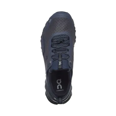 on-running-sneaker 4499092