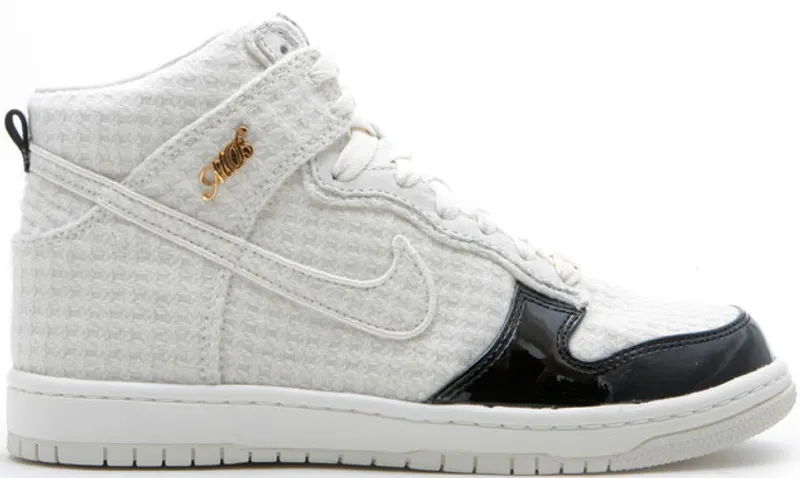 Nike Dunk High Married To the Mob (W)