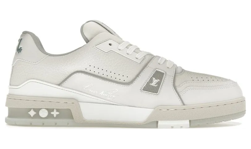 Louis Vuitton Trainer White Grey Signature (1A8WAY)