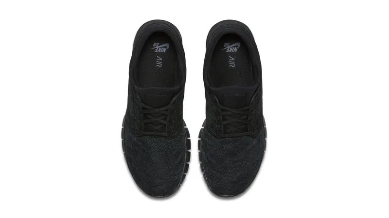 Nike SB Stefan Janoski Max Triple Black Black/Black-Anthracite (631303-099)