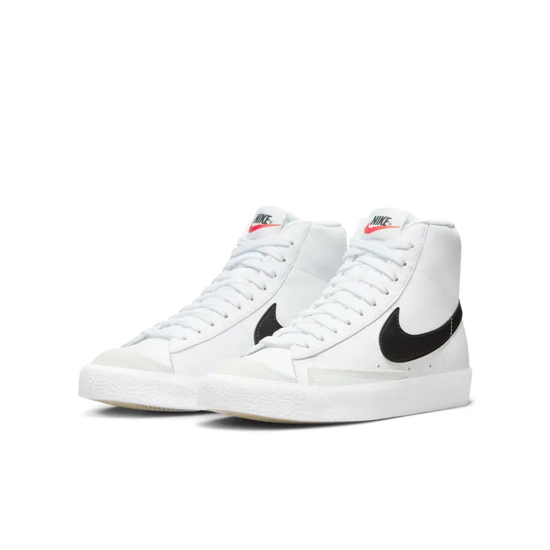 Nike Blazer Mid’ 77 Older Kids’ White (DA4086-100)