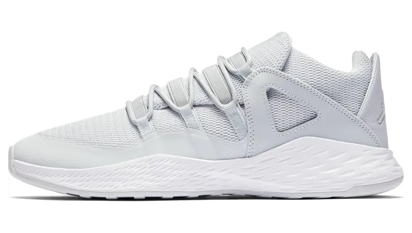 Jordan Formula 23 Low Pure Platinum (919724-015)