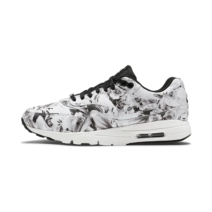 Nike Air Max 1 New York City Collection (W) “Black / Summit White” (747105-001)
