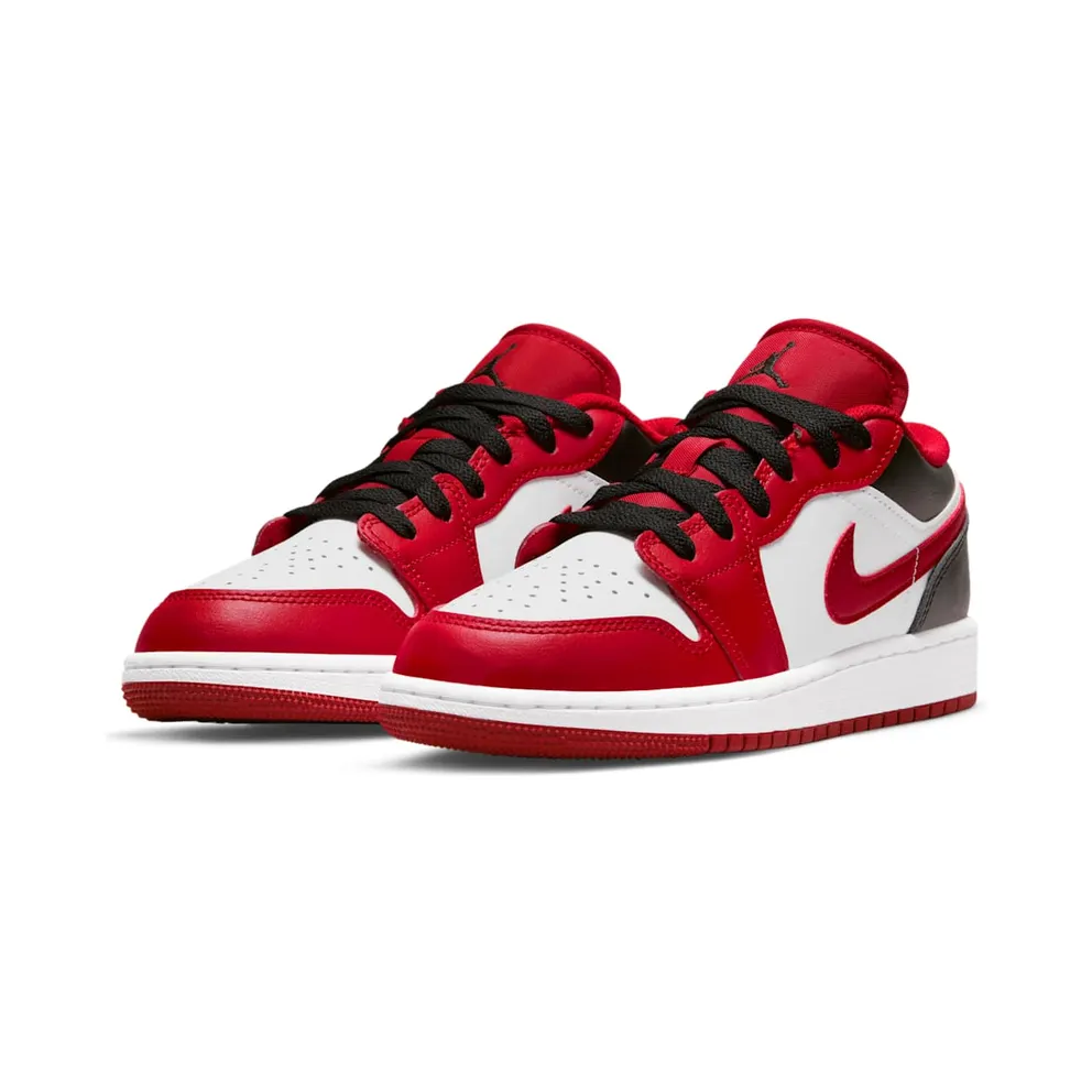 Jordan 1 Low Bulls – GS “Black / Red / White” (553560-163)