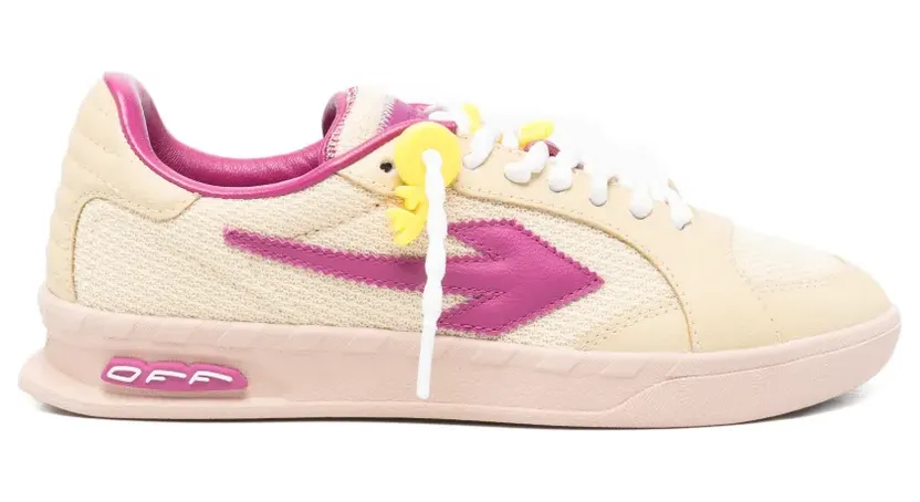 Off-White Sneakers met Arrows-patch – Beige (OWIA28NS26FAB0016C39)