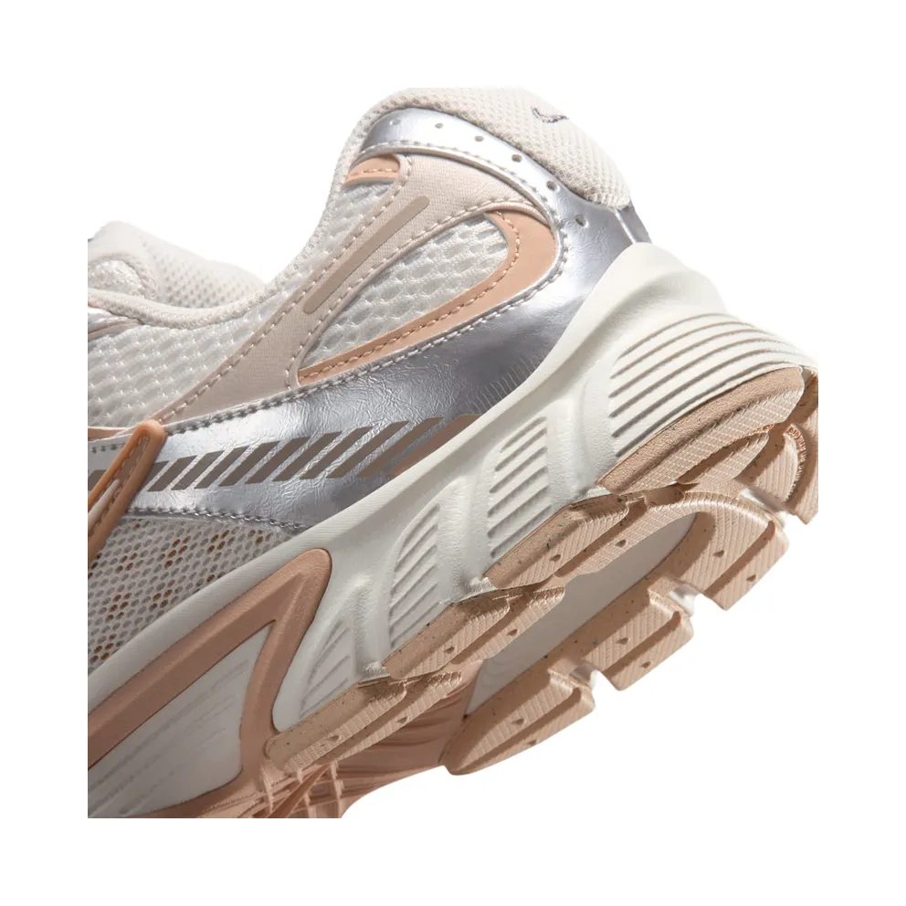 Nike V5 RNR Womens “Phantom Chalk Shimmer” (HQ7901-012)