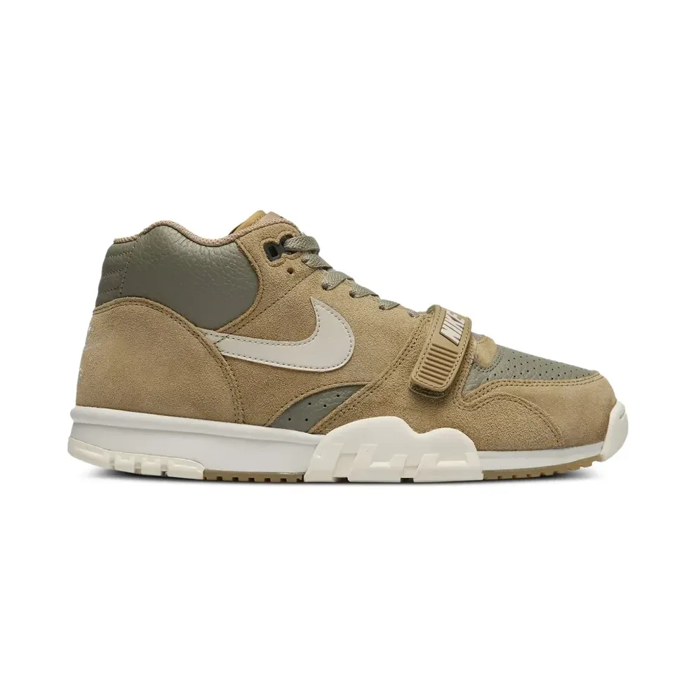 Nike Tech Hera Monarch/Light Bone/Sail/Black sneakers – Beige (FJ4182)