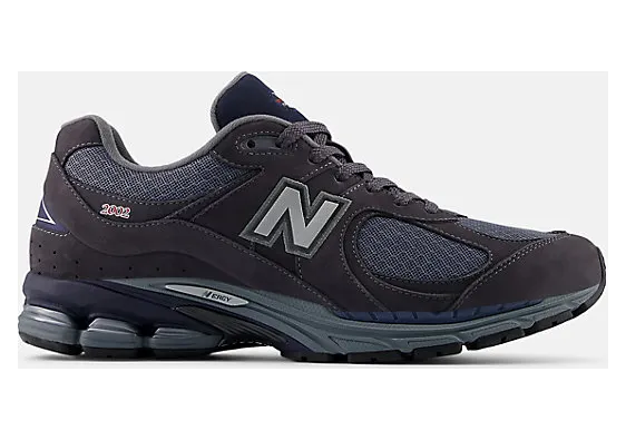 new-balance-2002r M2002RLG