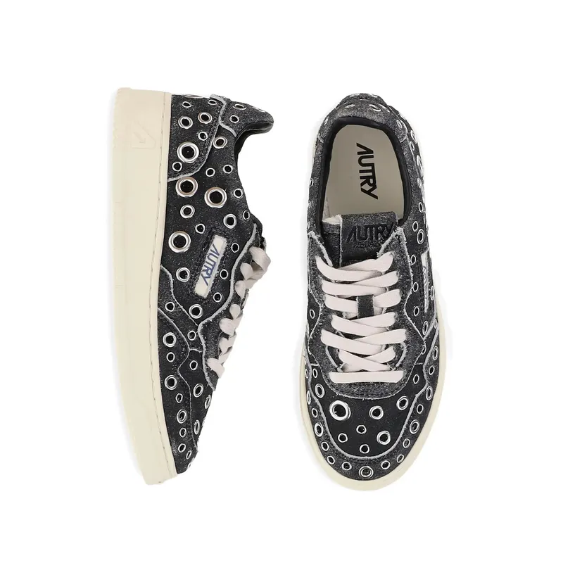 Autry Medalist Low Eyelet-embellished “Black” (AULW TF01)