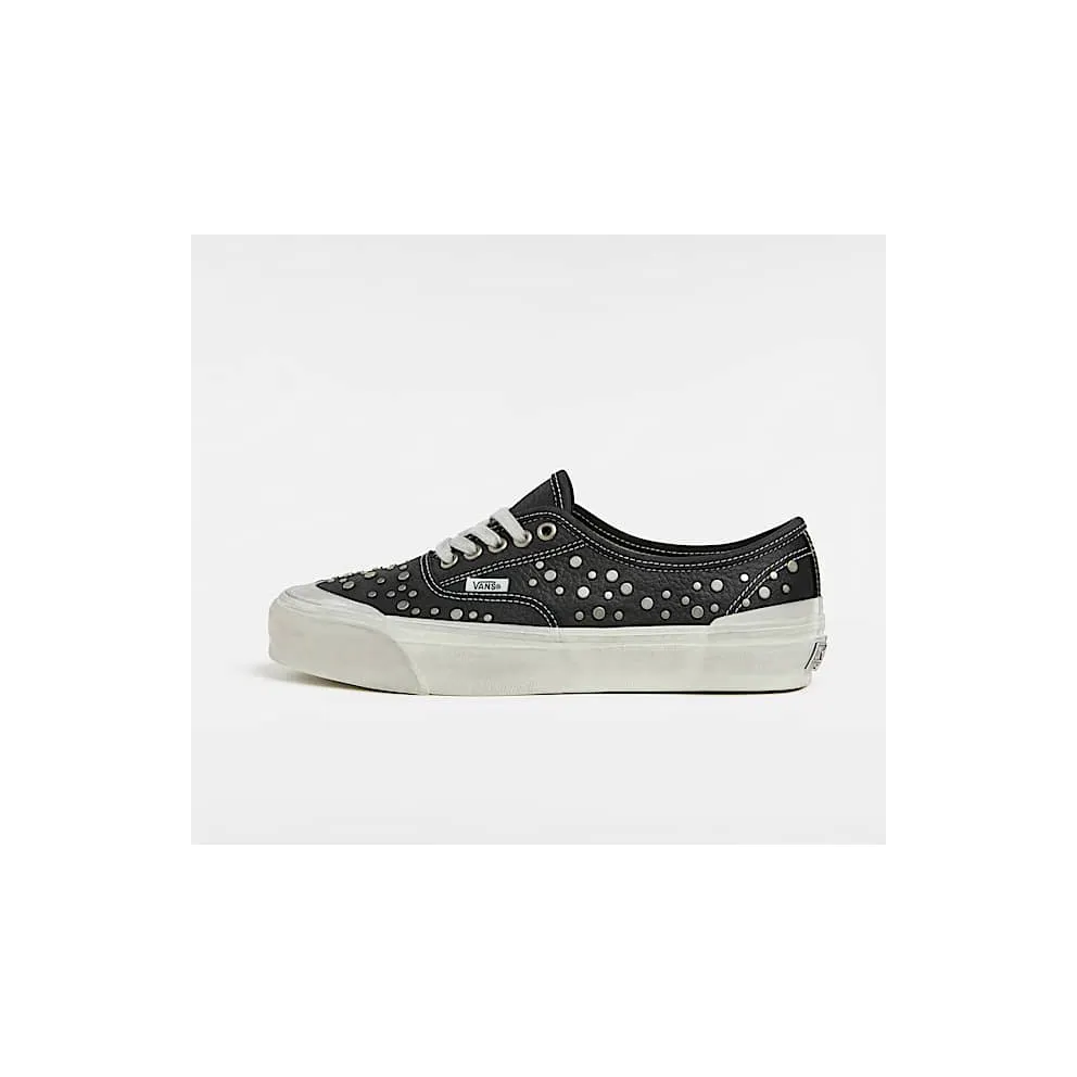 Vans Premium Authentic Nocturnal Black Studded Leather (VN000EGZBPR)