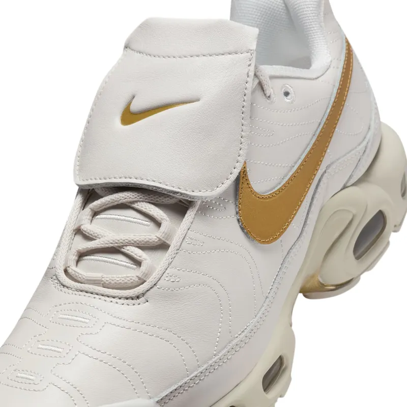 Nike Air Max Plus Tiempo “Metallic Gold” (HV2541-001)
