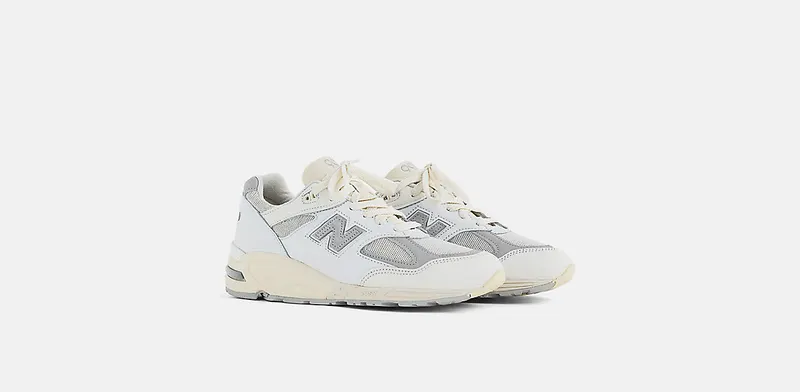 New Balance New Balance White/Grey (M990TC2)