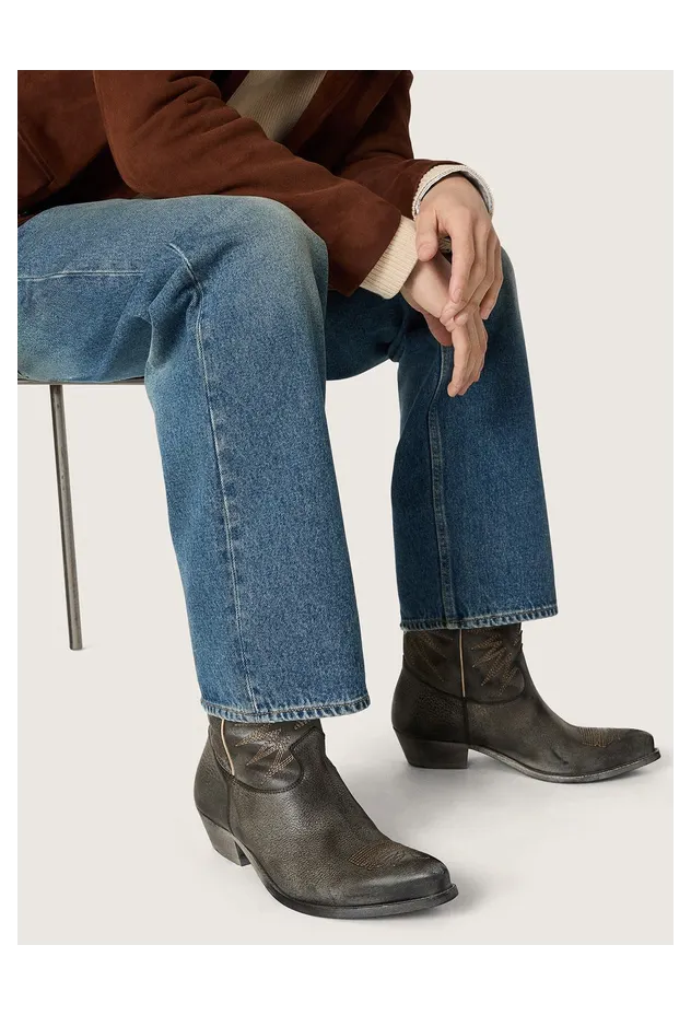 Golden Goose Low Wish Star Boots In Black Leather With Silver Star (GMF00136.F004885.90402) (3)