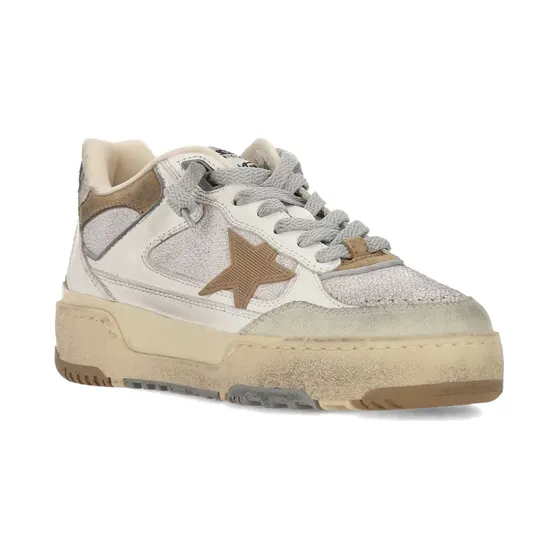 Golden Goose Leren sneakers met star-applicatie – Beige (GWF00630F007957)