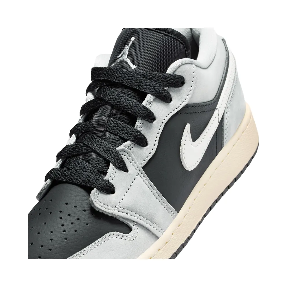 Air Jordan 1 Low Grey (HQ2021-012)