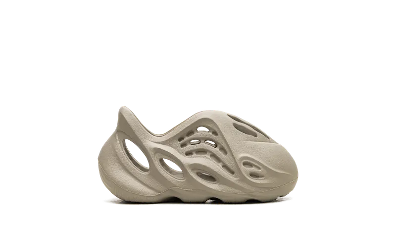 Yeezy Foam Runner Toddler “Stone Salt” (HP5336)