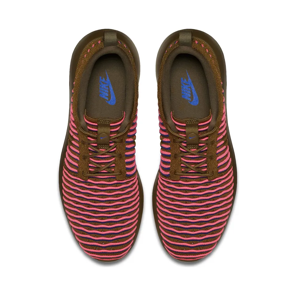 Nike Roshe Two Flyknit “Olive Flak / Racer Blue / Pink Blast” (844929-300)