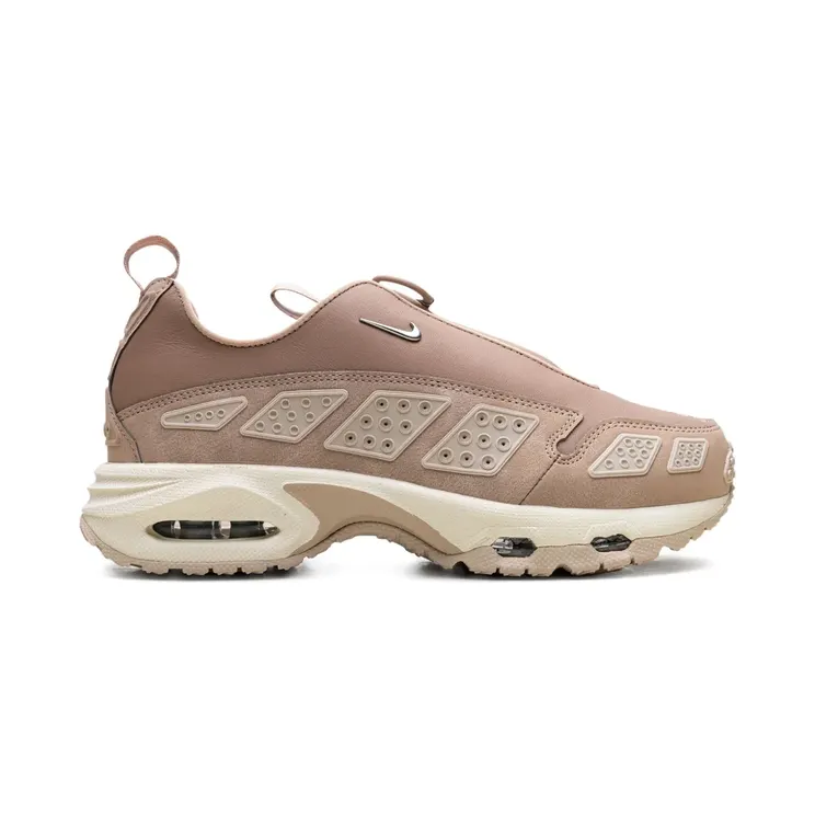 Nike Air Max Sunder PRM Rattan sneakers – Beige (HV4510)