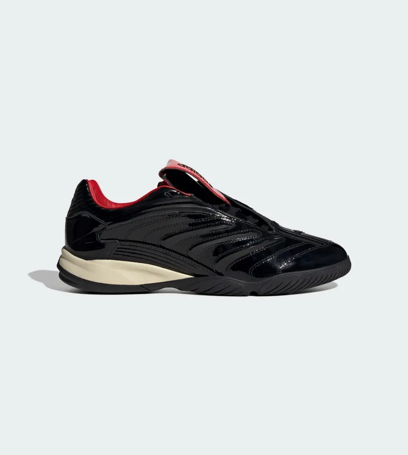 Adidas PREDATOR SALA SCHOENEN Core Black / Red / Core Black (IH7009)
