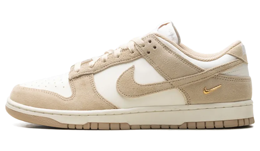 Nike Dunk Low “Sail White Metallic Gold” (IO4244-101)