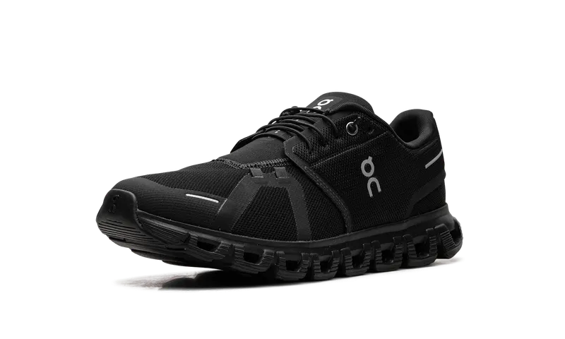 On Running Cloud 6 “Triple Black” (3MF10071043)