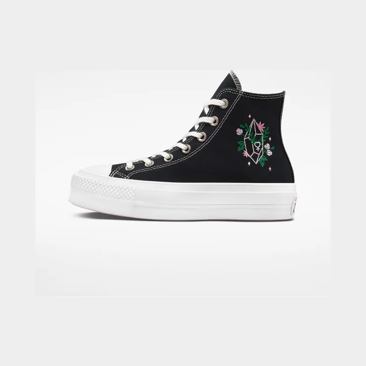 converse-chuck-taylor-all-star A03739C