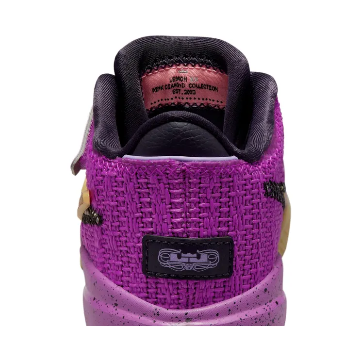 nike-lebron-20 FD0208-500