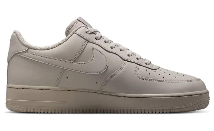 nike-air-force IH1698-001