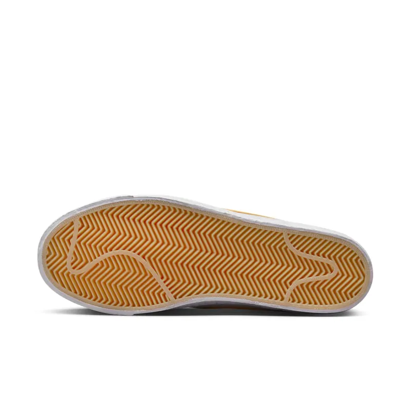 Nike SB Blazer Mid “Laser Orange” (864349-110)