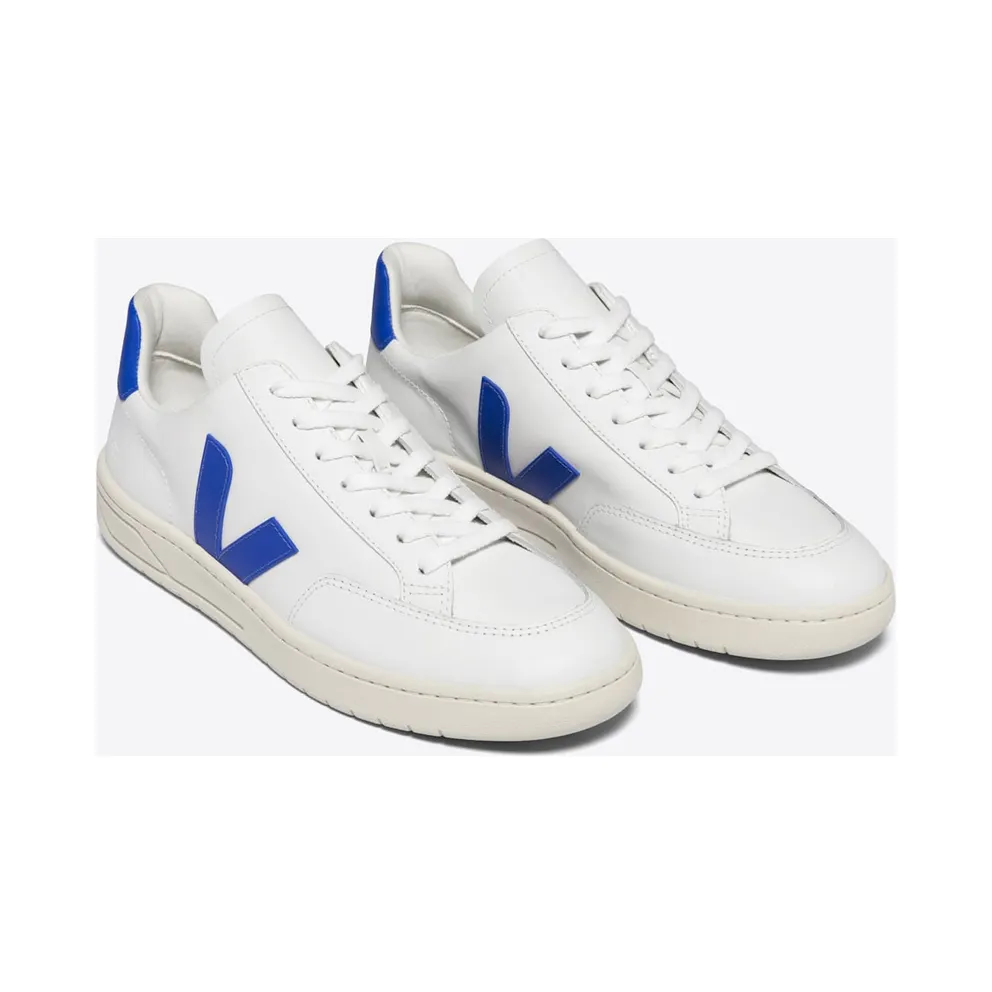 Veja V-12 Leather White Paros (XD0203104)