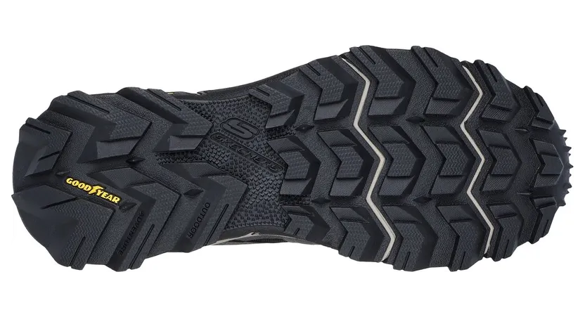 skechers-relaxed-fit 256009_CCBK