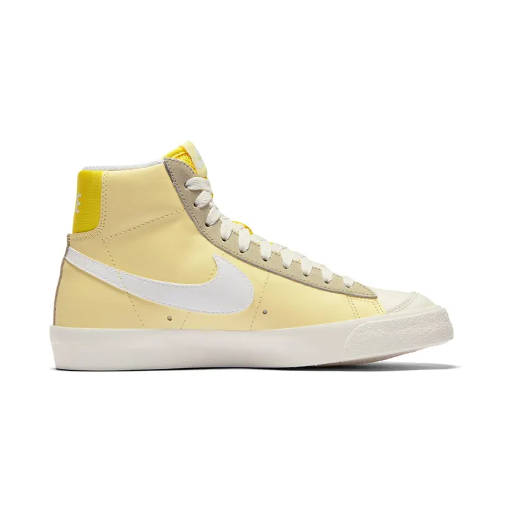 nike-blazer CZ0363-700