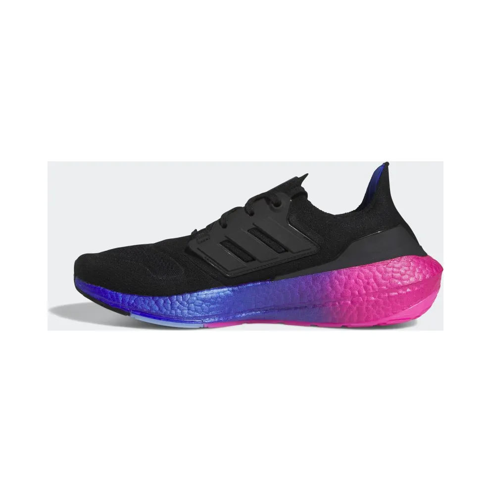 adidas Ultraboost 22 Core Black / Core Black / Lucid Blue (HQ8593)