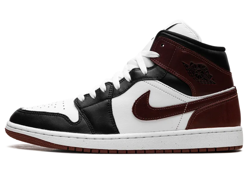 Jordan 1 Mid SE “Dark Pony” (HF3216-102)