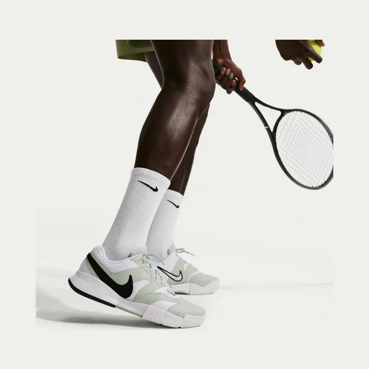 nike-court FD6574-110