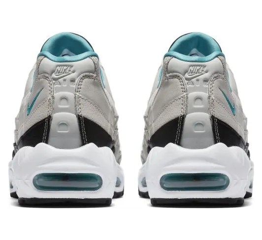 nike-air-max 749766-027