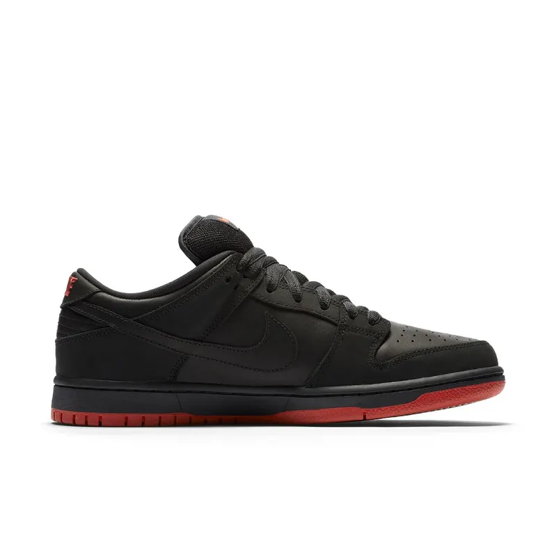 Nike SB Dunk Low Black Pigeon Black/Black-Sienna (883232-008)