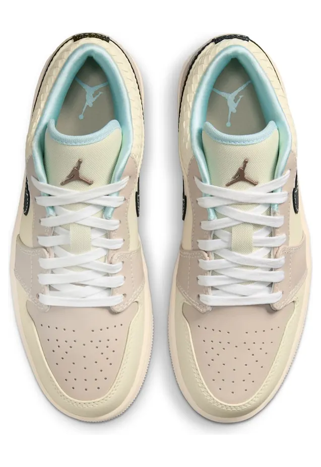 air-jordan-1 HQ3440-101
