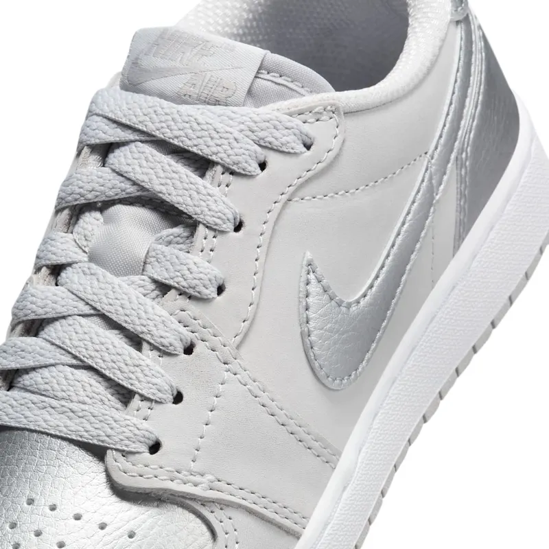 air-jordan-1 CZ0858-002