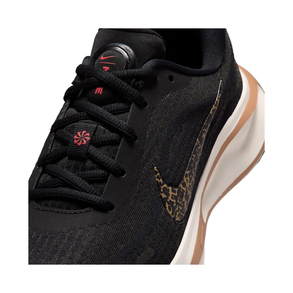 Nike Journey Run Black Fusion Red Sail (IR0211-001)