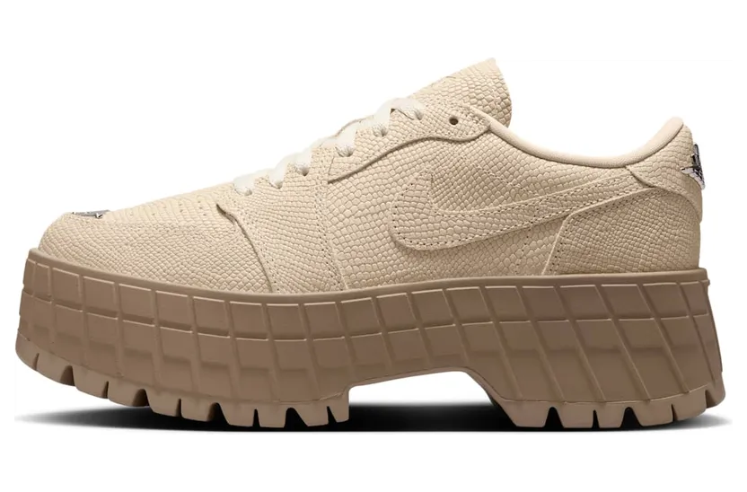 Jordan 1 Low Brooklyn “Rattan / Desert Camo” (HF3184-200)