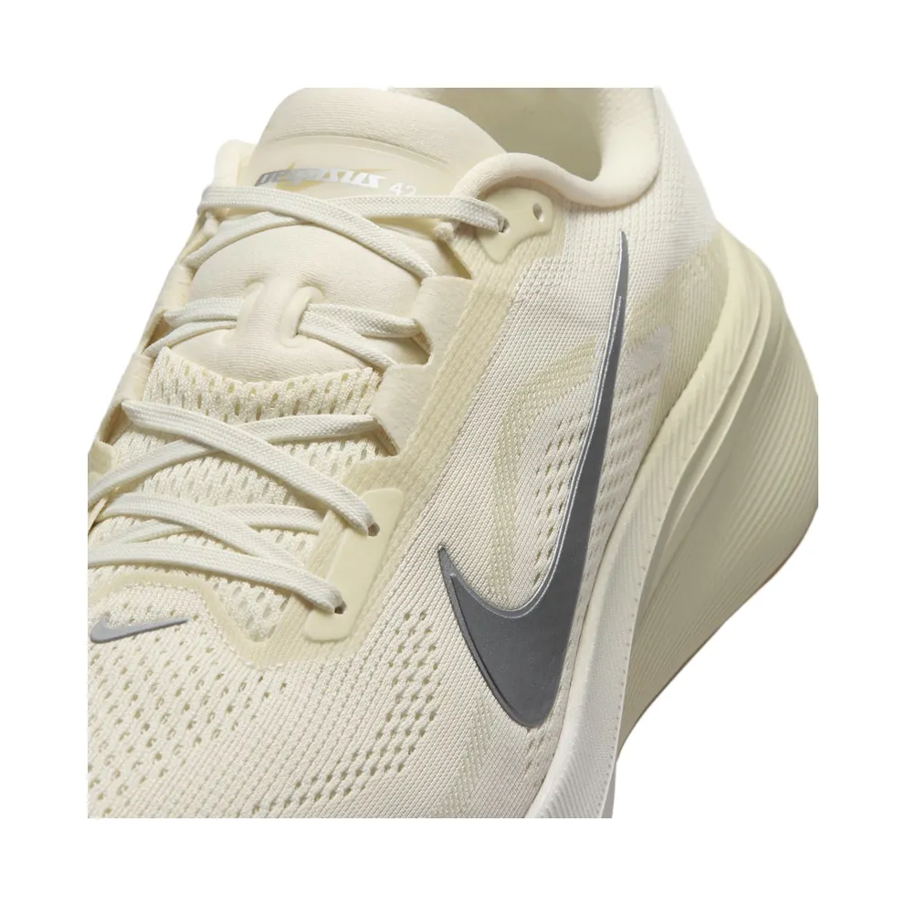 Nike Pegasus Coconut Milk/Light Khaki/Gum Light Brown/Metallic Silver (IM8332-100)