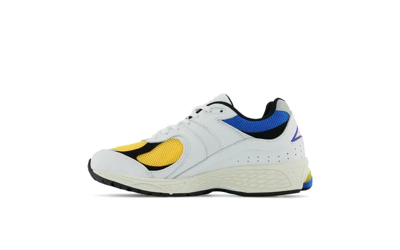 New Balance 2002R “Vibrant Apricot” (M2002RGW)