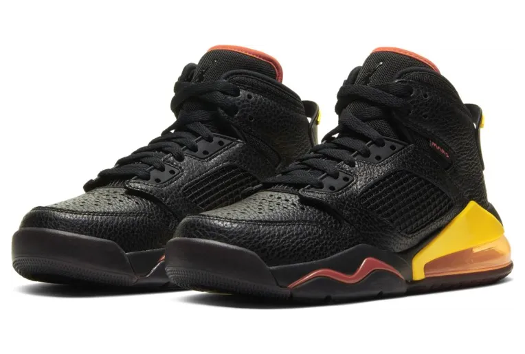 Jordan Mars 270 Black Amarillo (GS)