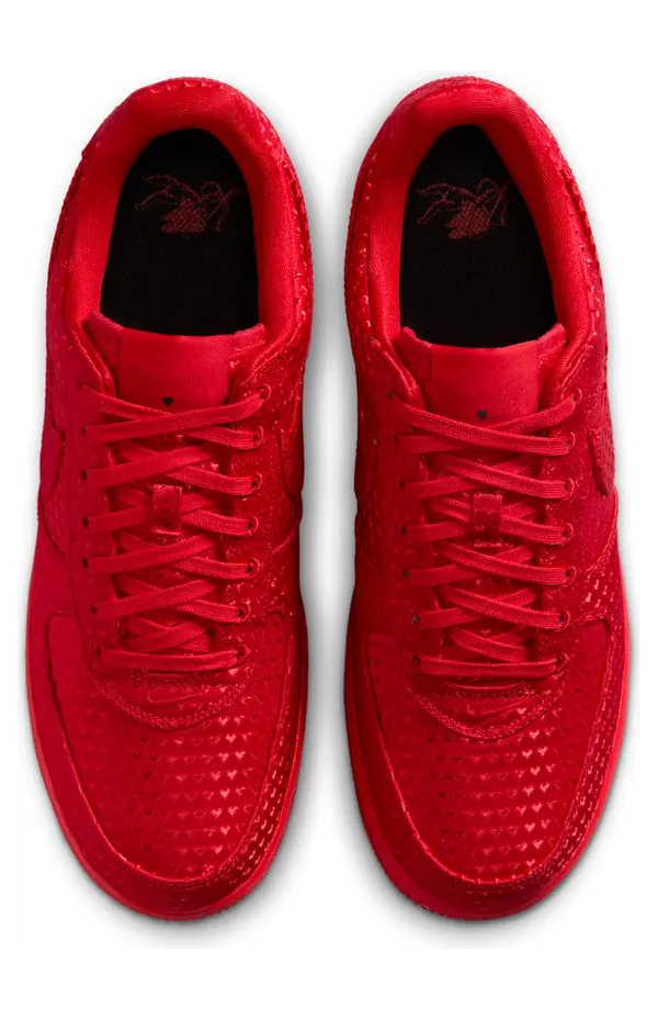 nike-air-force IB6836-600