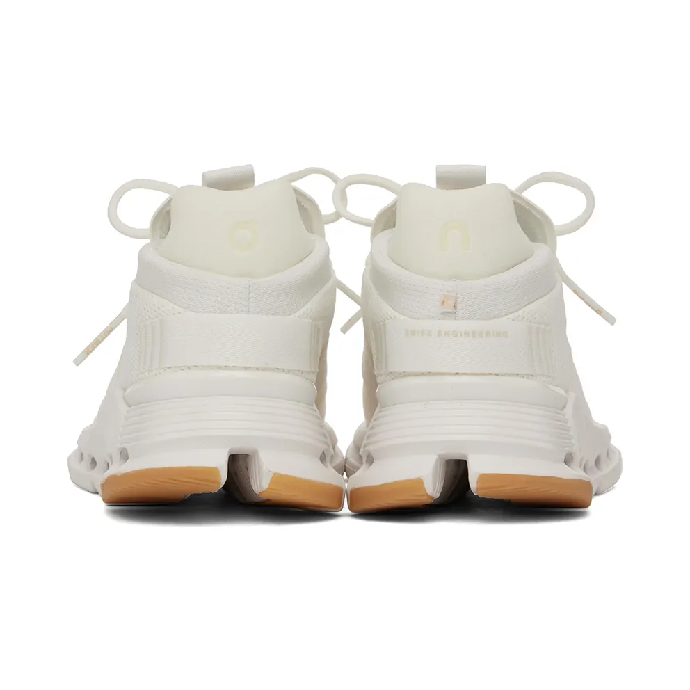On White Cloudnova (77.98487)