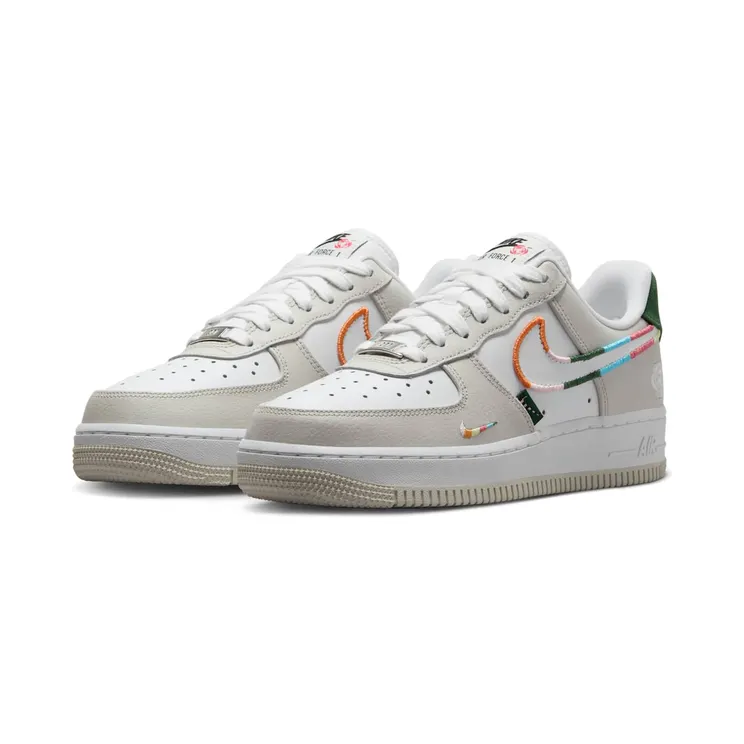 nike-air-force FN8924-111