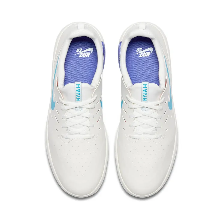 nike-free AA4272-101
