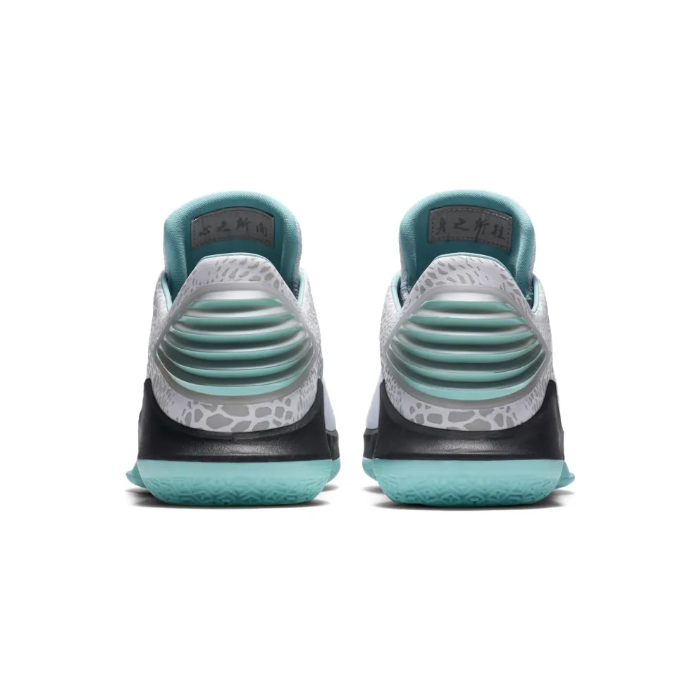 Jordan XXXII Low Guo Ailun PE White/Black-Metallic Silver-Multi-Color (AH3347-101)